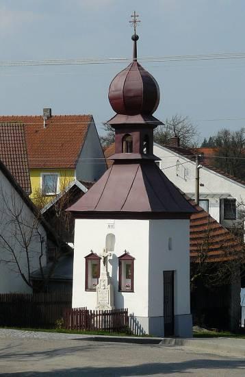 Kaplička v