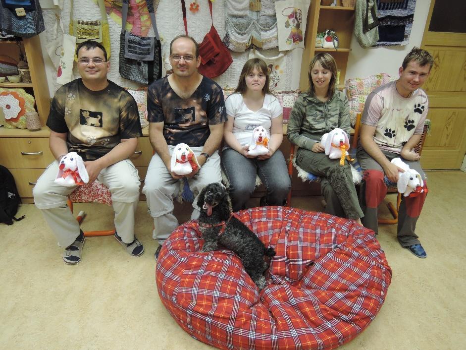 3. Pohoda organizačního prostředí Bylo splněno: důsledně jsme dodržovali pitný režim (starost třídních samospráv) v rámci Světového dne výživy proběhla celoškolní akce Zdravá svačinka žáci