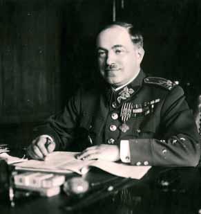 Nástup revizionizmu v Evropě počátkem listopadu 1935 o zvýraznění autority NROS v celé sféře výkonné moci. Důležitost jeho iniciativy spočívala v tom, že od 21.