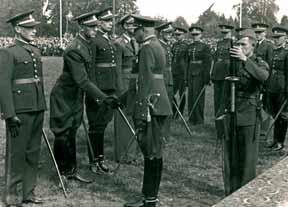 předloženy ke schválení ministerské radě. Po projednání v NROS potvrdil prezident republiky své rozhodnutí rozkazem z 29. dubna 1936.