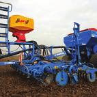 .. 1-12 m s hydraulickým ventilátorem, 16 vývodů (volitelně) (8 výstupů s 8 rozdělovači tvaru Y (viz strana 50) nebo zdvojovací kusy (viz strana 44) jako příslušenství) Rozměry.