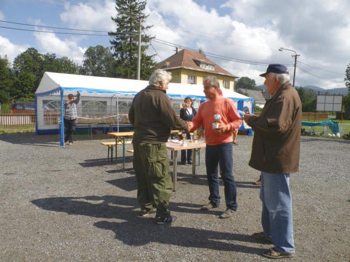 Vystaveno bylo 1 04 králíků 21 plemen a rázů, 84 holubů 1 7 plemen a rázů, a 52 ks vodní a hrabavé drůbeže různých plemen. Výstava byla rozšířena o expozici králíků Stříbřitých malých.