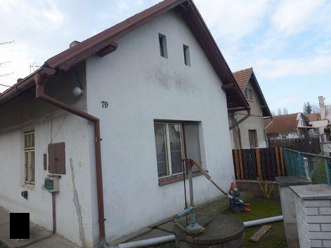 ZNALECKÝ POSUDEK O CENĚ OBVYKLÉ číslo 2648/28/16 NEMOVITÁ VĚC: Rodinný dům, Pozemek st.parc.č. 49/2 se stavbou č.p. 79 a poz.parc.č. 47/11 zapsané na LV č. 266 pro k.ú.
