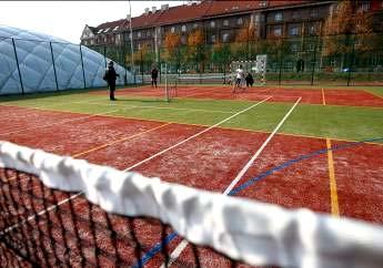 závěrečné zprávy. Zprávy můžete posílat také v elektronické podobě včetně fotografií na E-mail: odborsportu@zupa-pippichova.eu,