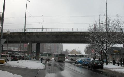 uzavření smlouvy na 12 měsíců 3 500,- Kč plocha/měsíc v případě