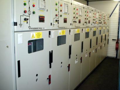 Switchboards 6 kv: 1 inlet from transformer T1 Vacuum CB 3 current and voltage transformers Motor drive Switch on/off off from operator s control panel