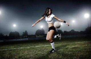 FC Andílci FC Andílci Jílové AFK Loděnice 3:1 (2:0) Sestava: Veronika A. - Adéla (Lůca), Petra P., Žába, Jana N., (Dominika) Kája (Ilča), Kačka, Vopi (Šárka) Jana T. (Monika) Sobota 14. 5.