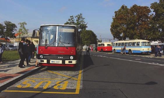 4. 2017 V sobotu 8. dubna 2017 se bude v autobusovém terminálu na konečné stanici metra Letňany konat Autobusový den PID u příležitosti oslav 25.