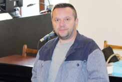 U zimáku v pyžamu Uplynulý čtvrtek 9. února dopoledne byl na linku 156 nahlášen muž jdoucí pouze v nemocničním pyžamu po ulici Hacarova.