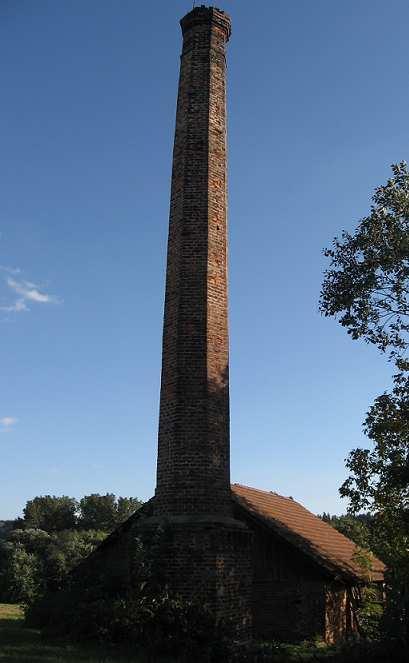 Tato cihelna s polní pecí byla postavena v roce 1894 a zaměstnávala 2-4 dělníky.