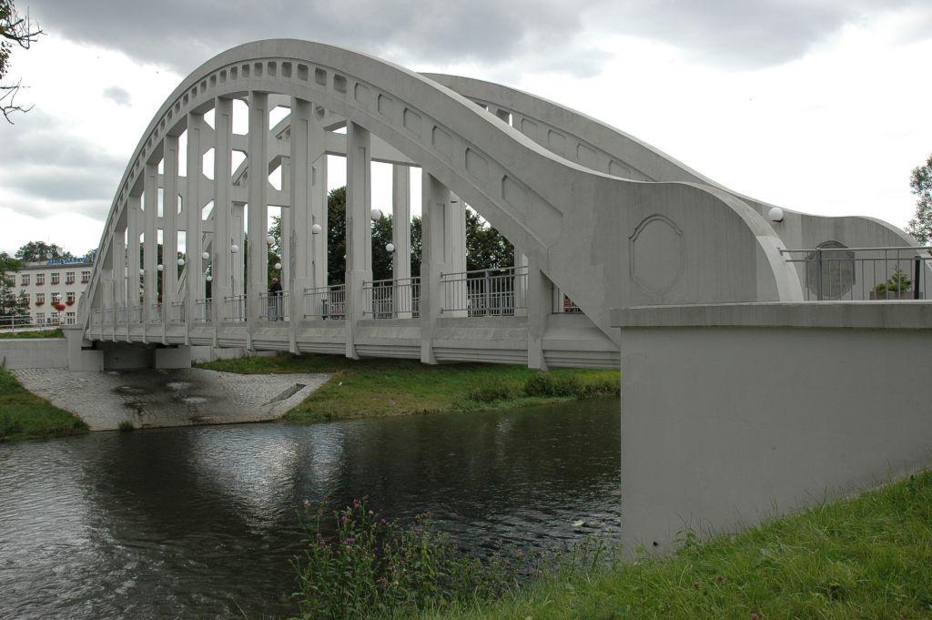 Siniční most, Krviná Láně Drkov Žeeoetonový ooukový most roku 95 Ukák