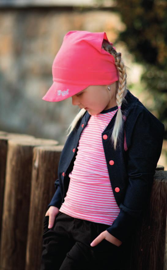 MIKINY / KABÁTKY 16 Mikina zip