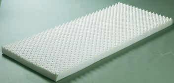 luxusní matrace s jádrem ze 4 cm tlakům ulevující vzdušné paměťové pěny a 14 cm polyuretanové