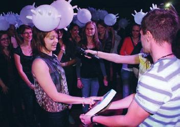 Výroční zpráva o činnosti 2014 Kapitola 12. Studentské aktivity 118 Workshop chirurgického šití Chirurgické šití na Lékařské fakultě v Plzni pod záštitou IFMSA CZ a Medicus Pilsensis, z. s.