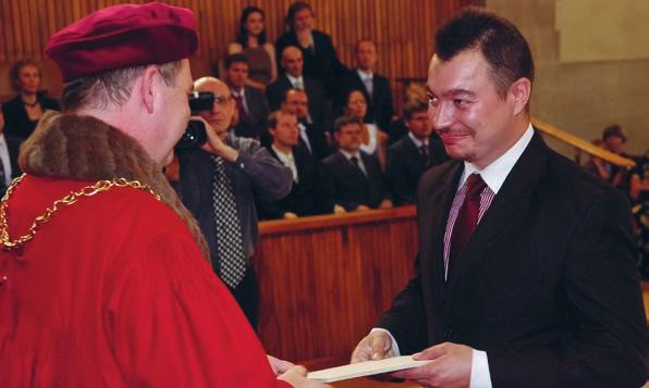 Výroční zpráva o činnosti 2014 Kapitola 4. Akademičtí pracovníci, zaměstnanci 32 4.3.3. Habilitační řízení akademických pracovníků fakulty přehled Rok Jméno uchazeče Obor Jmenování k datu 2014 Ing.