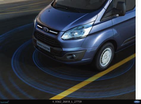 (štandardne s ťažným zariadeným namontovaným v továrni Ford) 18 Kompletná výbava prvkami pasívnej a aktívnej bezpečnosti využíva najnovšie technológie, aby chránila vodiča, pasažierov a náklad.