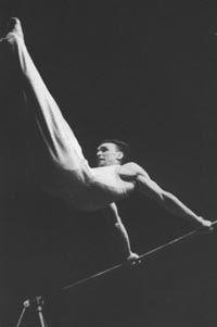 družstva snažil o akési opätovné zjednotenie Nemecka prostredníctvom olympijských hier. Nemci spoločne súťažili aj OH 1960 v Ríme a 1964 v Tokiu.