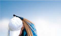 2 TÉMA BŘEZEN 2017 Hlavně mít na green fee Česká golfová republika nevzkvétá! Alespoň řečí čísel. Počet registrovaných hráčů a turnajů loni opět klesl.