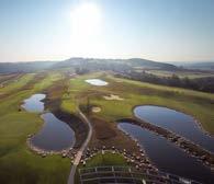Akce HRAJ GOLF, ZMĚŇ ŽIVOT pro nové zájemce o golf: 299 Kč za tři lekce á 50 min podmínkou pro kurs je skupina minimálně šesti osob. 21 ČERTOVO BŘEMENO Hřiště a cvičné plochy otevřeny od soboty 25. 3.