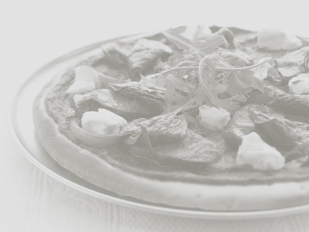 PIZZA 400g Margherita / paradajková omáčka, syr, bazalka 5,40 1,7 Margherita / tomato sauce, cheese, basil 470g Cherry / paradajková omáčka, mozzarela, cherry paradajky, kukurica, bazalka 6,50 1,7