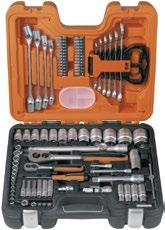 pochrómovaná S910 155,00 E 2 ks 3/8" šesťhranný nástrčný kľúč na sviečky: 16 (5/8") a 21 (13/16") 1 ks 1/4" kolovrátok s 2-zložkovou rukoväťou 1 ks 1/4" x 1/4" držiak skrutkovacích hrotov 3 ks 1/4"