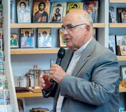 6 TÉMA Nesetrvávejme jen u toho, jak věci být mají Mons. doc. Ing. Aleš Opatrný, Th.D., nám poskytl strategičtější pohled shora na mimopražskou pastoraci.