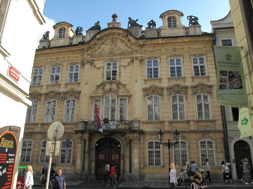 Kaunický palác v Praze na Malé Straně, 1773-1776