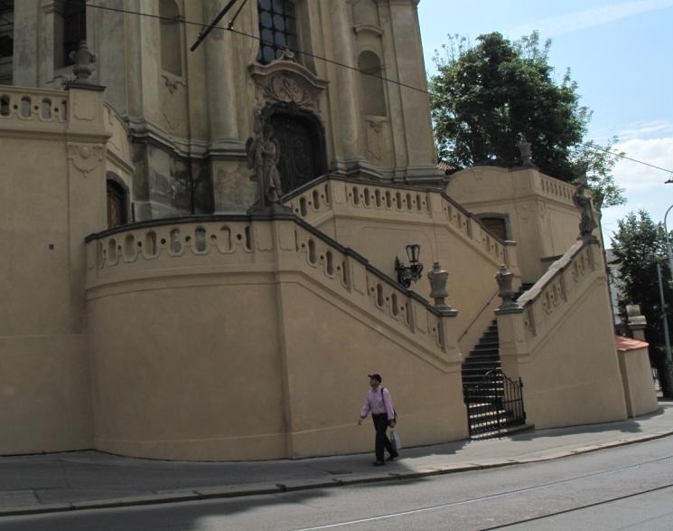 76a. Praha-Nové Město, schodiště ke kostelu sv.