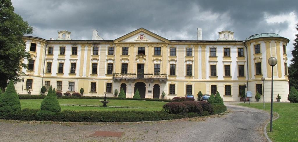 Zámek v Zahrádkách u České Lípy, 70. léta 18. století 77a.