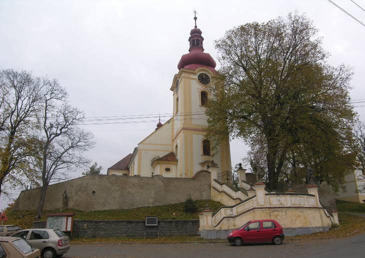 Václava, pohled od západu. Foto: autor.   207