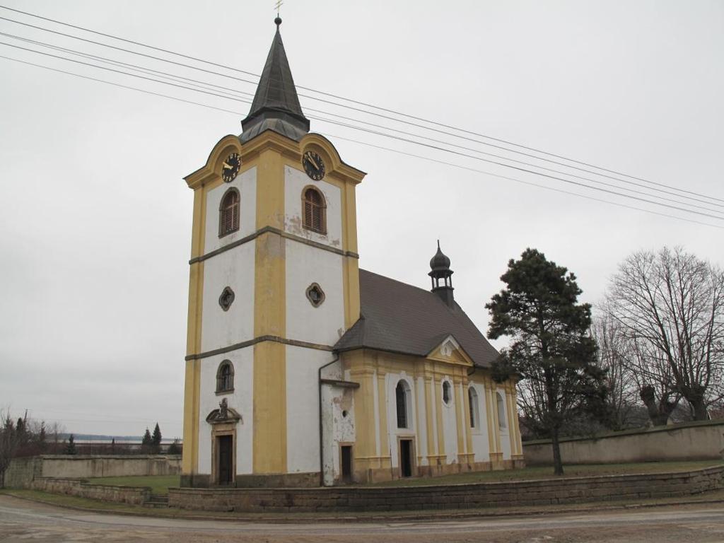 Kostel sv. Prokopa v Sobčicích, 1761-77 19. Sobčice, Kostel sv. Prokopa, celkový pohled od západu. Foto: autor. 20. Sobčice, Kostel sv. Prokopa, půdorys.