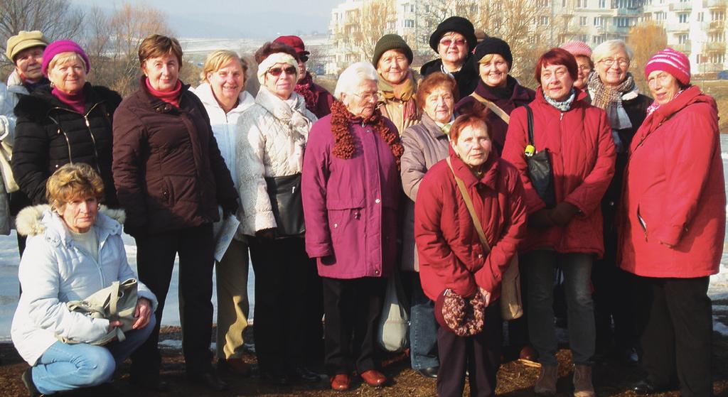 parkem ani si prohlédnout jiné drobné barokní památky, které se v Medlánkách nacházejí. Pokračovaly jsme po ulici příhodně nazvané Turistická směrem k chráněnému území Medlánecké skalky.