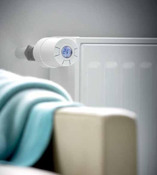 Danfoss Link a radiátorové vykurovanie Prvky systému Centrálna riadiaca jednotka Danfoss Link CC elektronicky ovláda radiátorové termostatické hlavice living connect.