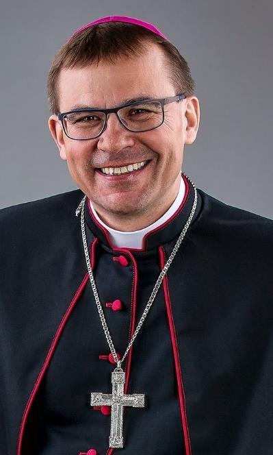 PŘEDSTAVUJEME NAŠE DIECÉZE Na území české republiky je celkem šest diecézí a dvě arcidiecéze. V každém z následujících čísel našeho časopisu bychom Vám chtěli krátce představit jednu diecézi.