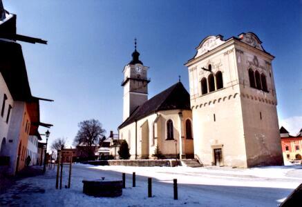 Spišská Sobota sa v historických listinách spomína v roku 1256. V 13. storočí bola trhovým mestom s erbom. Po príchode nemeckých kolonistov sa stala jedným z najvýznamnejších spišských miest.
