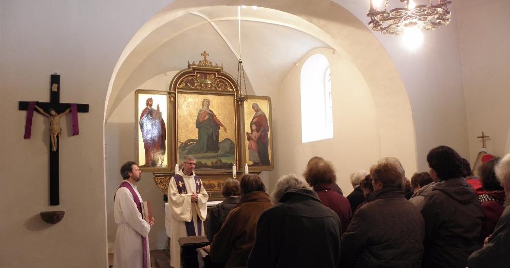 Postní duchovní obnova berounské farnosti se konala na Tetíně (přesněji na tetínské faře) 11. března dopoledne pod vedením Mons. Vladimíra Málka. Na programu byly dvě přednášky (v 9.00 a v 10.