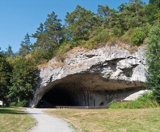 Příroda Geologická mapa zlom přesmyk, příkrov 0 5 10 15 25 km Zdroj: Česká geologická služba Radonový index