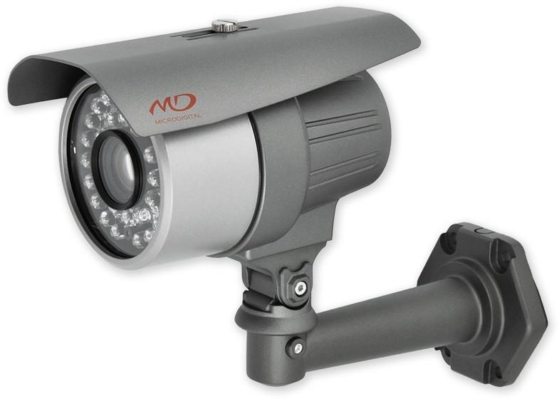 Analogový kamerový systém Kamery s nízkým rozlišením přenášejí signál do záznamového zařízení analogově.
