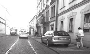 Do schránek dostáváme výtisky Malostranských novin, kde je MČ Praha 1 a Vaše osoba často kritizována.