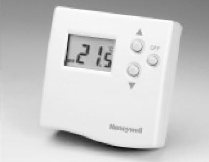 Flexibilní instalace Možnost napojení externího pokojového termostatu Řízení provozu tepelného