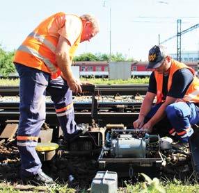 opráv pevných trakčných a silnoprúdových zariadení a zariadení diaľkového a ústredného ovládania (riadenia), väzby napájačov, ochrán a automatík elektrických