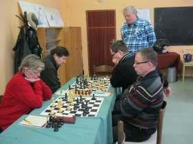 Jedlička 2/2, T. Velc 4/0, R. Žák 2/2, Z. Janoušek 1/3, čtyřhra 1/1. 10.12.2016 Sokol Unhošť Stochov A 8:10 (body / prohry: J. Jedlička 4/0, T. Velc 1/3, R. Žák 2/2, Z. Janoušek 2/2, čtyřhra 1/1. 11.