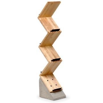 Jednalo se o naprosto nový styl sedacího nábytku, a proto u širší veřejnosti způsobila rozpaky. Model této židle je považován za design, který uzavírá poválečné období.