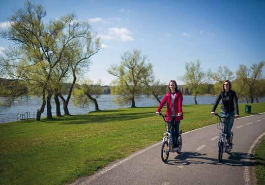 E.ON sleva 30 % E.ON sleva 10 % Elektroskútr běžná cena zákazník E.ON sleva 30 % klient Penzionu V Kapli sleva 50 % 1 den 600 Kč 420 Kč 300 Kč 2.