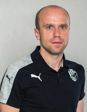 FC Viktoria Plzeň WWW.FCVIKTORIA.CZ Štruncovy sady 3, 301 12, Plzeň TISKOVÝ MLUVČÍ Mgr. Václav Hanzlík 602 168 063 hanzlik@fcviktoria.cz AKREDITACE Jiří Poór 774 219 321 poor@fcviktoria.cz www.