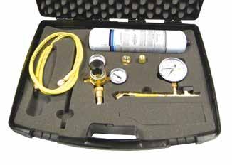 P0163) - Adaptér pro tlakové lahve (DK P0169) Elektronický detektor úniku chladiva S velice citlivým senzorem ke snadnému nalezení úniku chladiva.