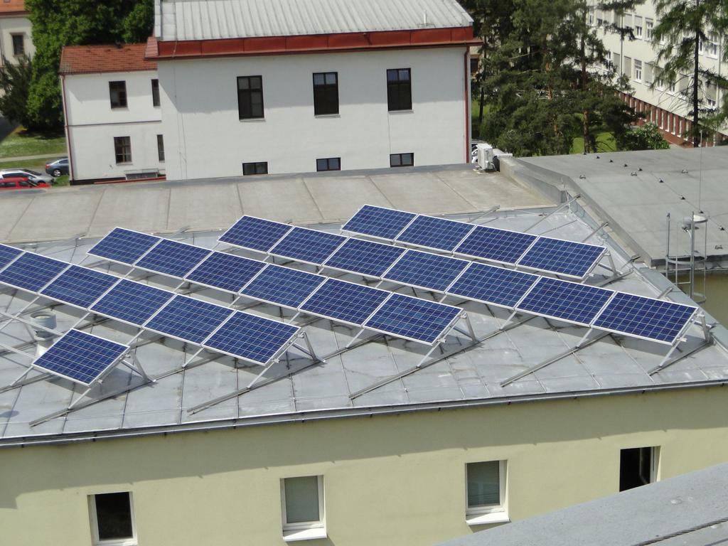 (6 let návratnost po odečtení podpory) aktuálně podána třetí žádost pro realizaci další 30 kw solární