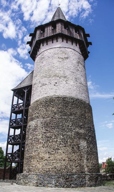 PRUDNIK VOKOVA VĚŽ / WIEŻA WOKA Plac Zamkowy, Prudnik, GPS: 50.322953N, 17.578337E razítko / razítko Kamenná stavba vysoká 41 metrů je nejstarší hradní věží v Horním Slezsku (polovina 13. stol.