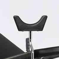 Tre sezioni con controllo indipendente e posizione Trendelenburg. Imbottitura e copertura in tessuto plastico lavabile ed auto estinguente. Completo con catino inox ø 32 cm, poggiaspalle e manopole.