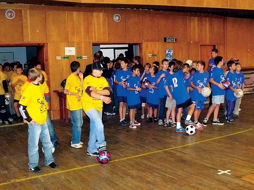V basketbale chlapcov sa najviac darilo Rzeszówu a medzi dievčatami Košiciam. Vo futbale dominovali domáce Košice.